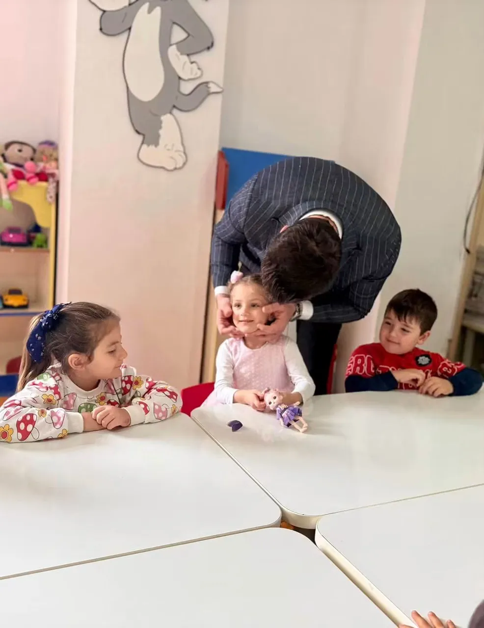 Kabataş Kaymakamı Ali can Uludağ, 4-6 yaş ve yetişkin Kur’an kurslarını ziyaret etti