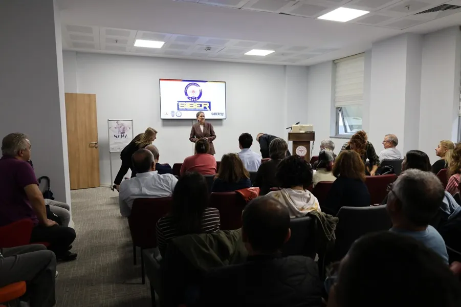 Nazilli'de görev yapan tüm aile hekimlerine “Siber Güvenlik Bilgilendirme Semineri” düzenlendi