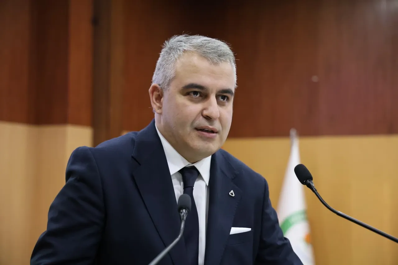Iğdır Üniversitesinde "Tarih, Siyaset ve Kültür Perspektifinden Cumhuriyet" paneli yapıldı