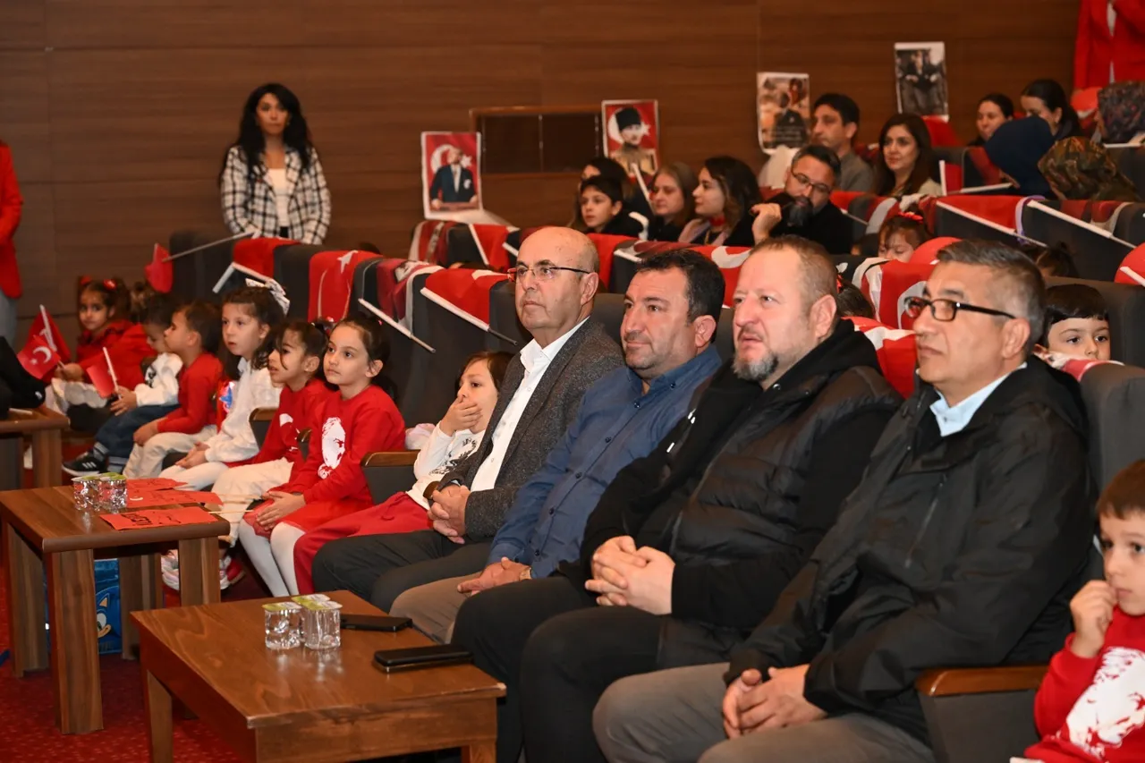 29 Ekim Gündüz Bakımevi öğrencilerinden etkinlik