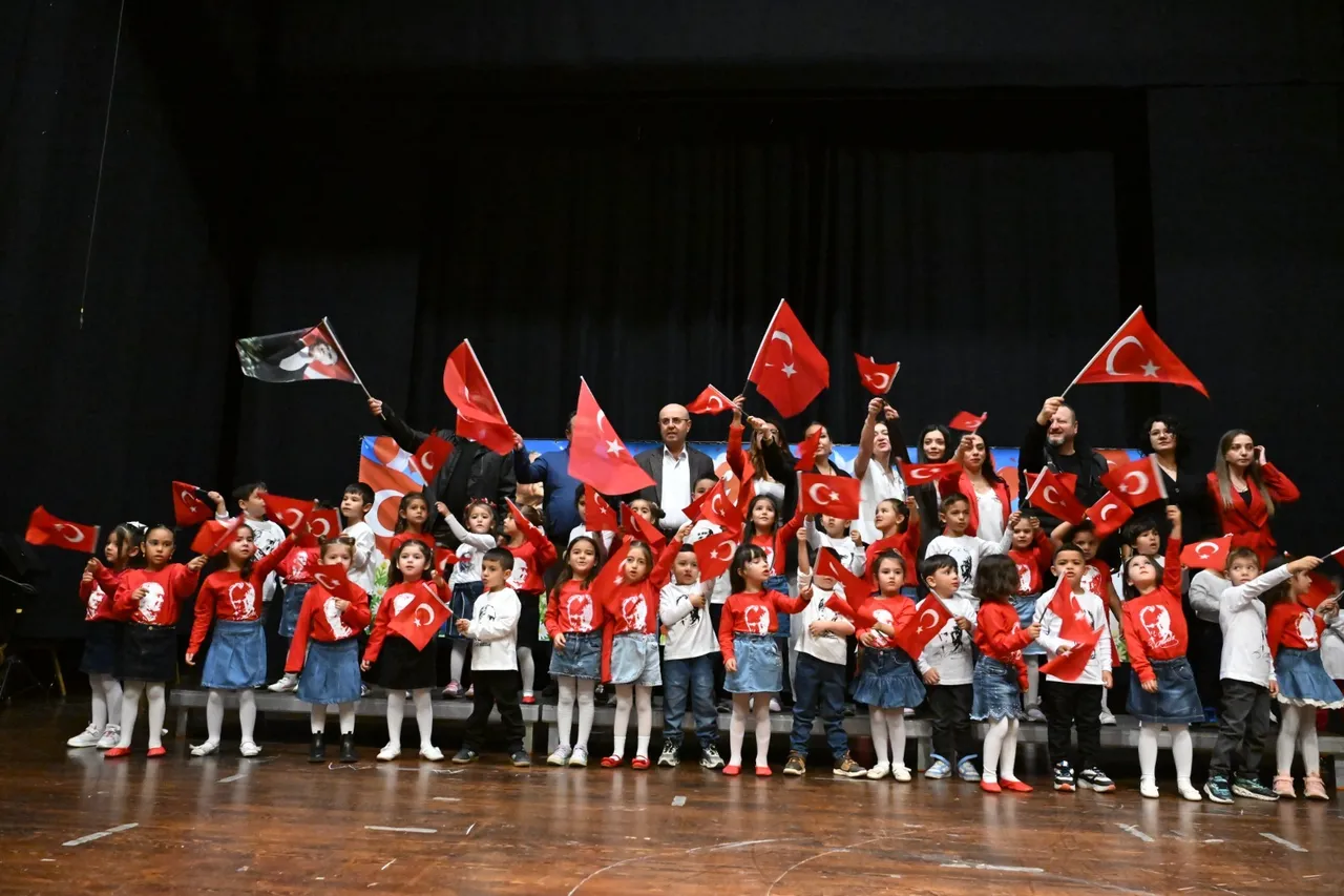 29 Ekim Gündüz Bakımevi öğrencilerinden etkinlik