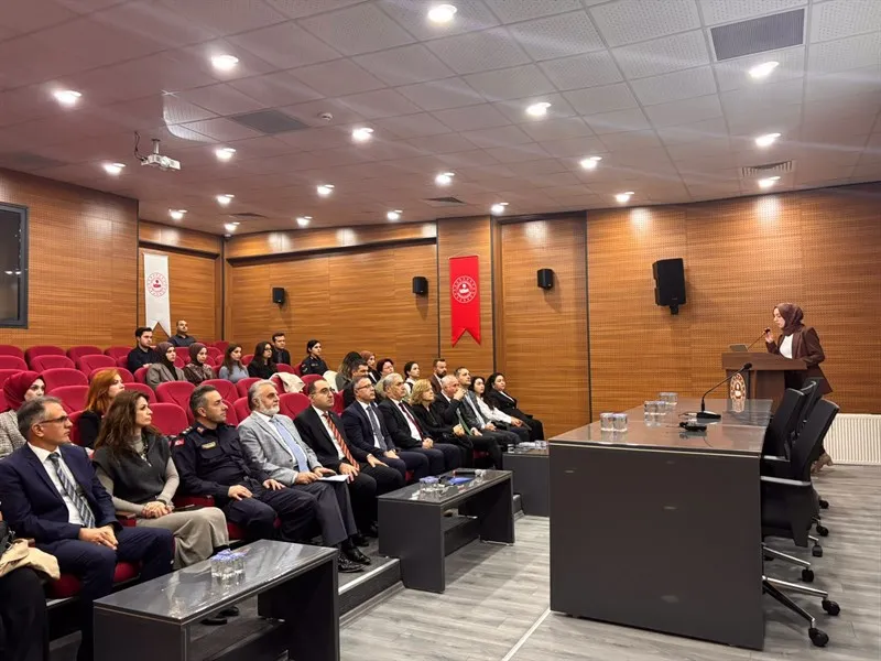 Soma’da kadına yönelik şiddetin önlenmesi ve çocuk koruma koordinasyon toplantısı yapıldı