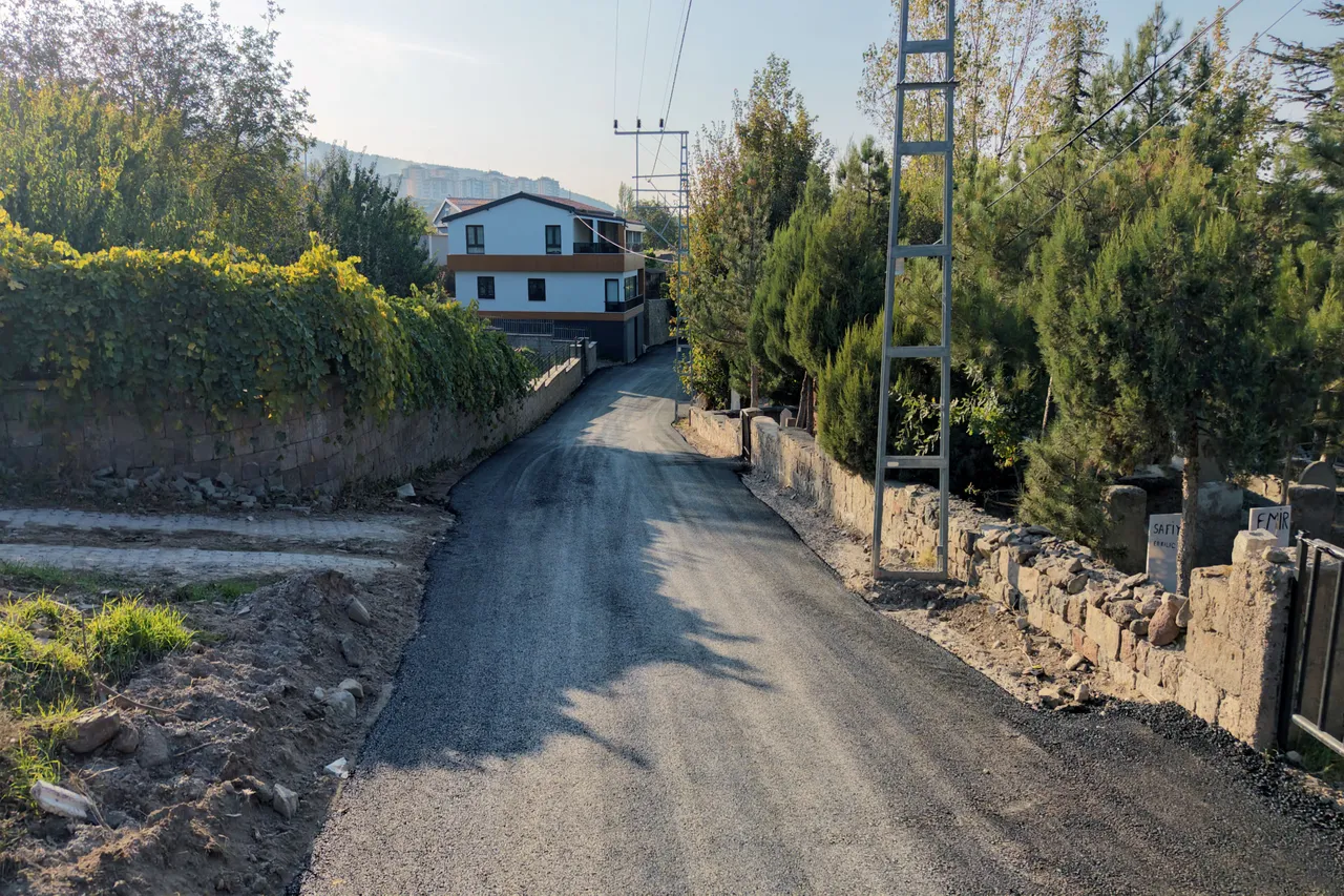 Talas’ın kırsalında asfalt Atağı