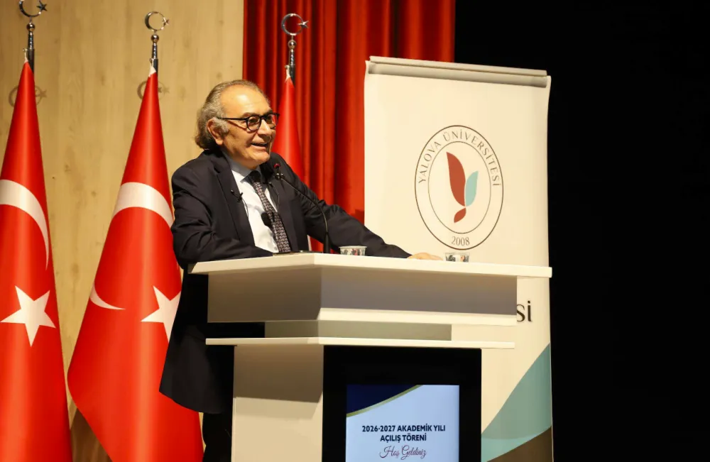 Yalova’da yeni akademik yılının ilk dersi Nevzat Tarhan’dan