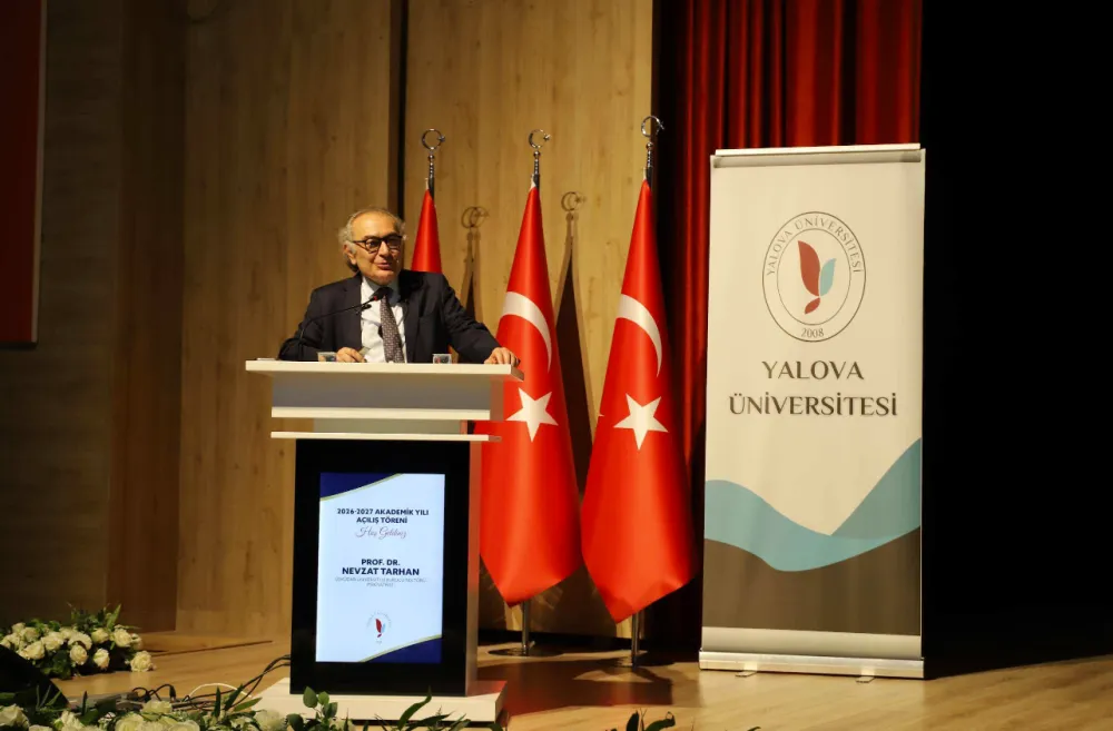 Yalova’da yeni akademik yılının ilk dersi Nevzat Tarhan’dan