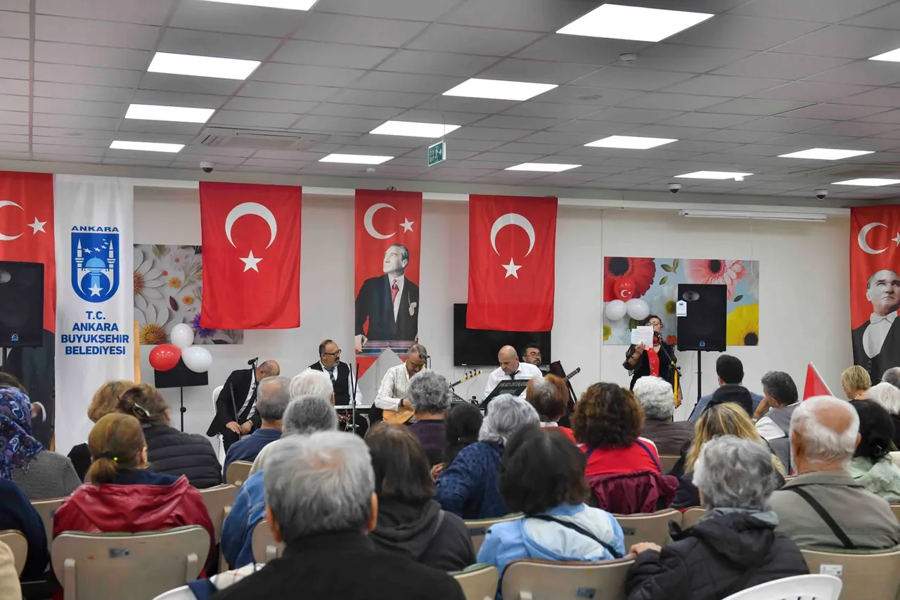 ABB Batıkent Emekliler Lokali’nde Cumhuriyet coşkusu