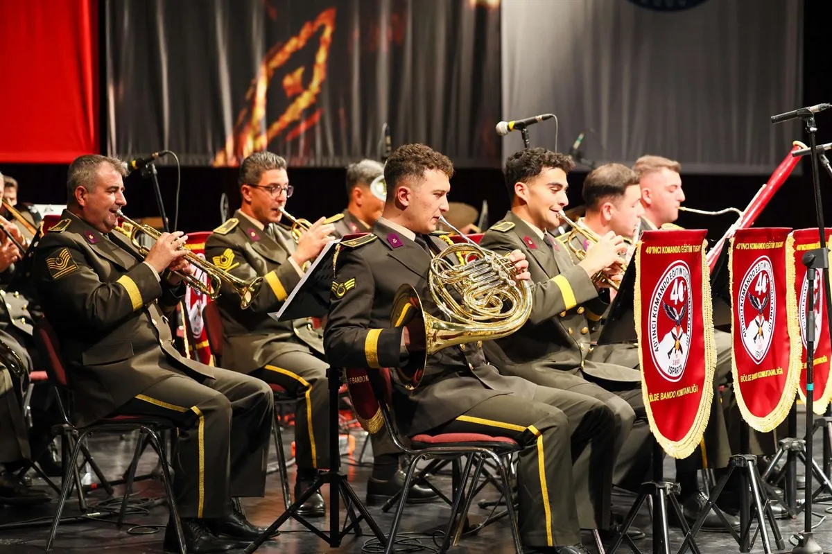 Cumhuriyet Konseri düzenlendi