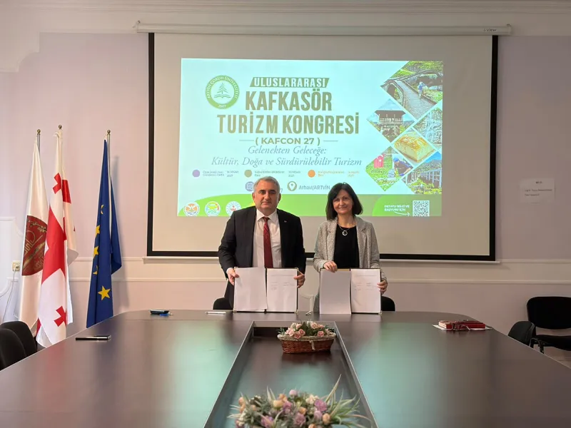 Artvin Çoruh Üniversitesi ve Gürcistan Telavi Devlet Üniversitesi Arasında Akademik İş Birliği anlaşması imzalandı