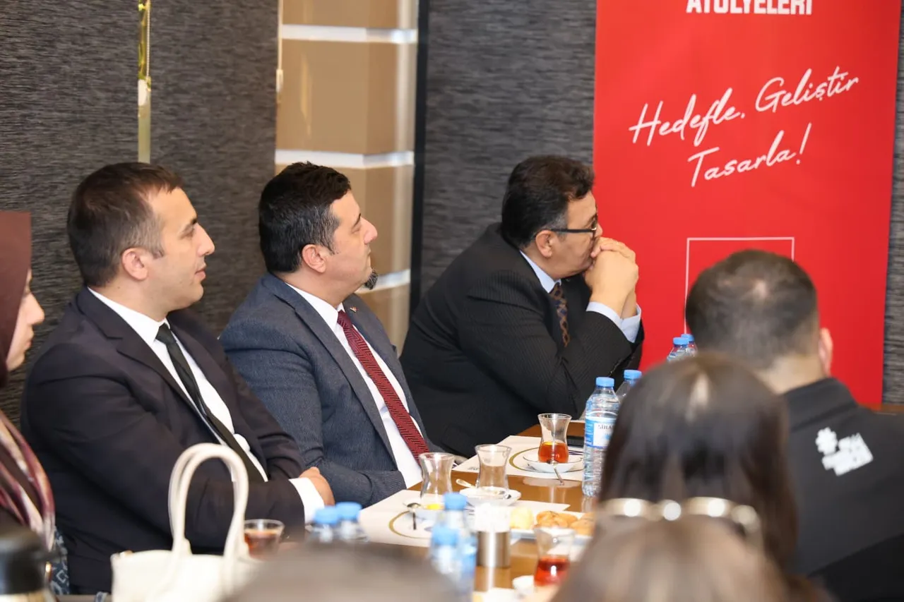 Iğdır’da "Kafede Bilim" buluşması: Uzaydan Dünya'ya: Görünmeyeni Keşfetmek