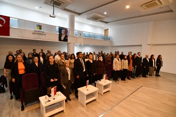 Alanya Üniversitesi’nde “Hemşireliğe İlk Adım Töreni” düzenlendi