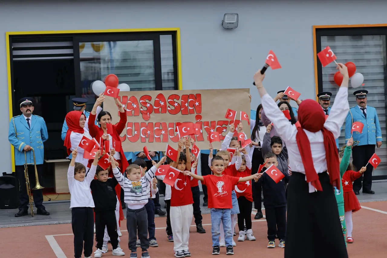 Kayseri Büyükşehir’in Çocuk Kütüphanesinde Cumhuriyet Bayramı coşkusu
