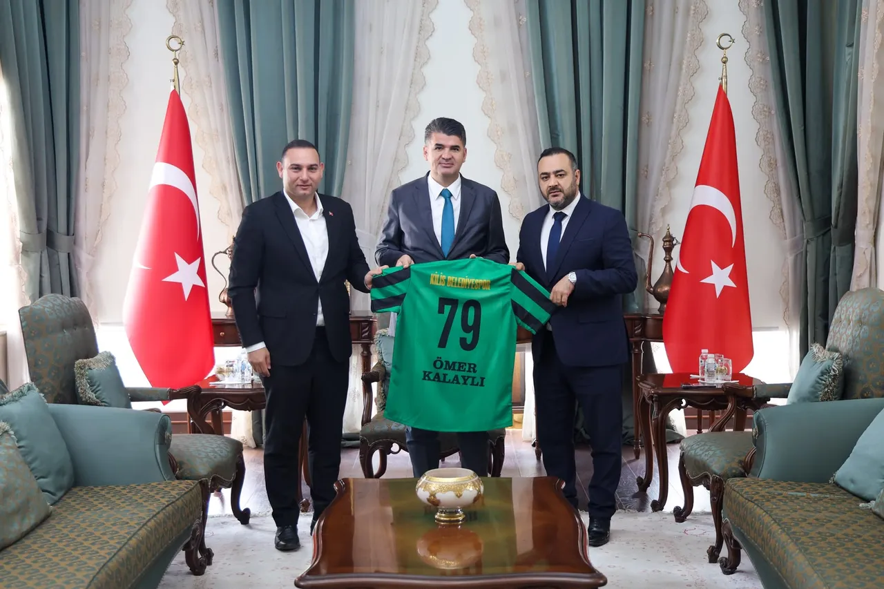 Başkan Bilecen, Vali Kalaylı’yı ziyaret etti