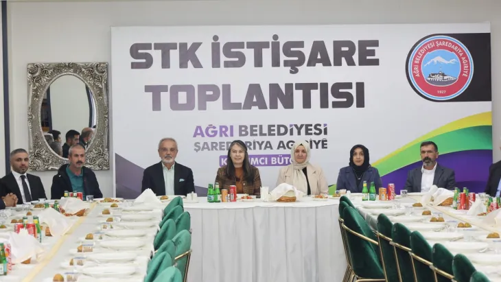 Ağrı Belediyesinden sivil toplum kuruluşlarıyla istişare buluşması
