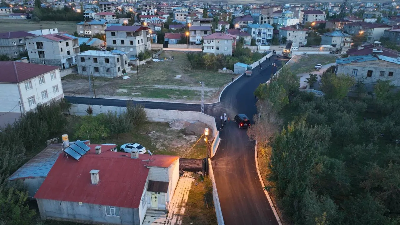 Gündoğdu Mahallesi Abalar Sokak yeni yüzüne kavuştu