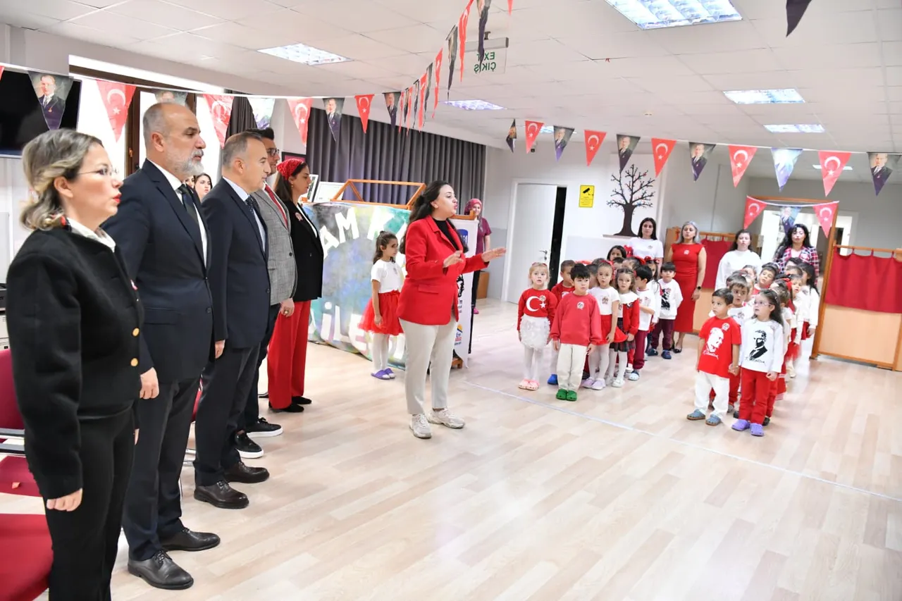 Atam Kreş'te Cumhuriyet coşkusu