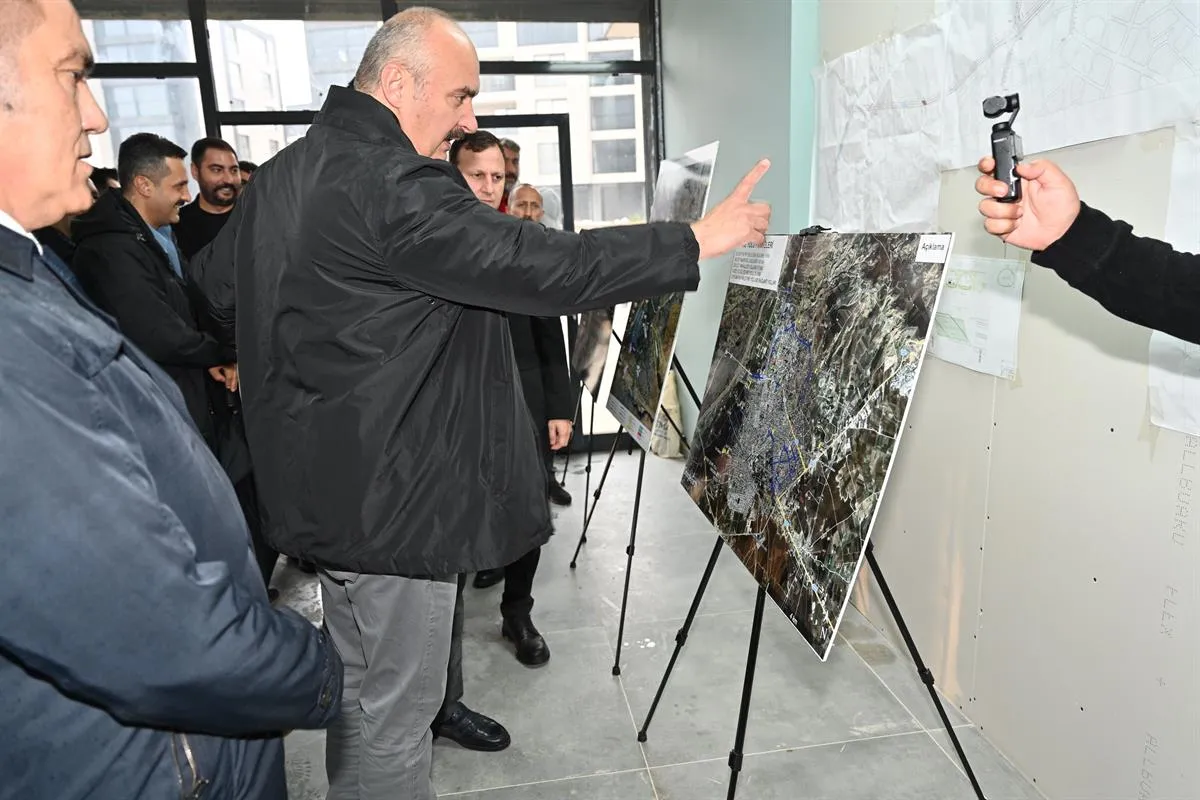 Batman Valisi Canalp, Kuzeydoğu Çevre Yolu çalışmalarını inceledi