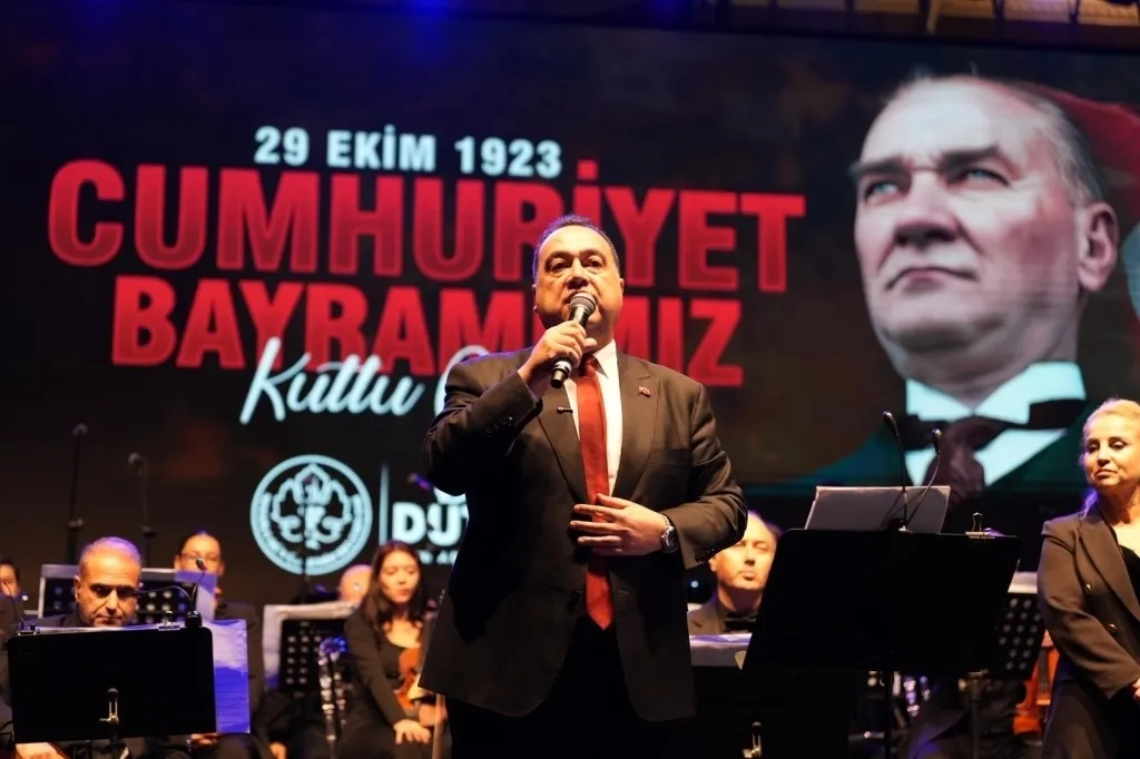 Başkan Dutlulu, “Cumhuriyet Çağdaş Bir Geleceğin Teminatıdır”