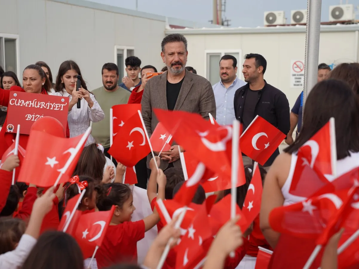 Arsuz Belediyesi, 29 Ekim Cumhuriyet Bayramı Çoşkusunu minik adımlarla büyütüyor