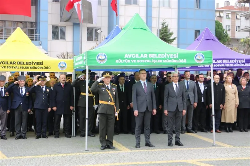 29 Ekim Cumhuriyet Bayramı çelenk sunma töreni