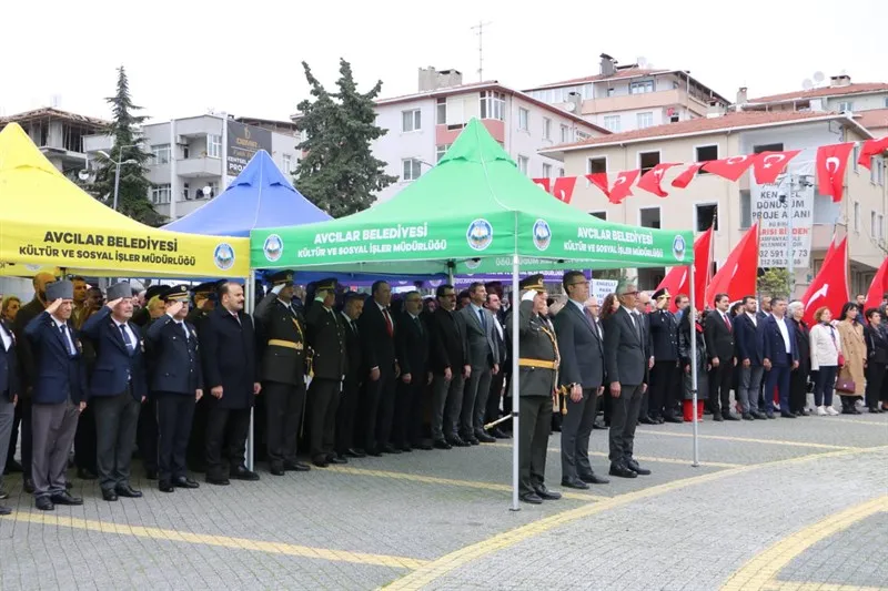 29 Ekim Cumhuriyet Bayramı çelenk sunma töreni