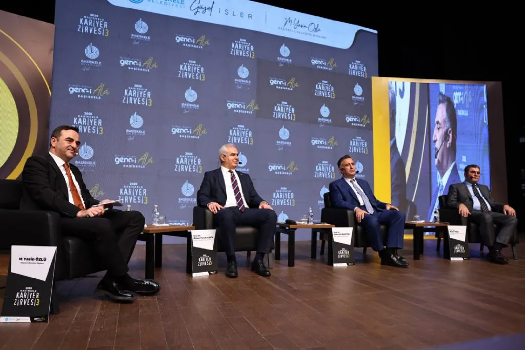Kariyerin öncü isimleri Başiskele´de gençlerle buluştu