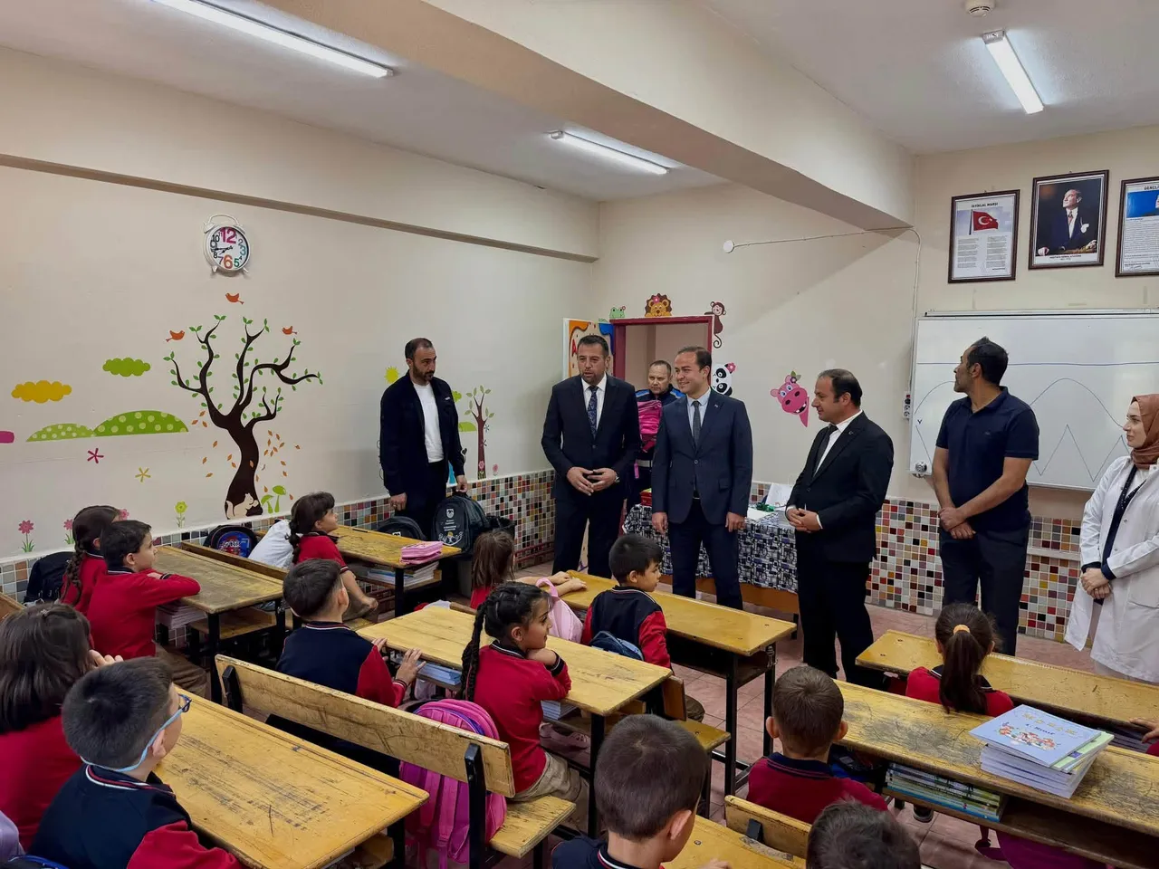 Doğanhisar Kaymakamı Yolal'ın Yeni Eğitim-Öğretim Yılı ziyareti
