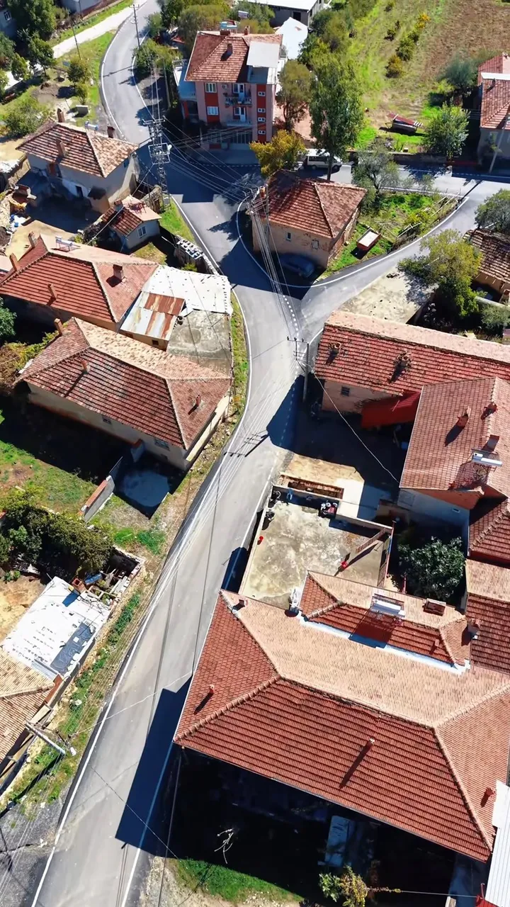 Gelendost Köke Köyü’nde asfalt çalışmaları tamamlandı