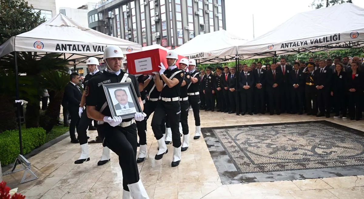 Muratpaşa Kaymakamı Kara için resmî tören düzenlendi