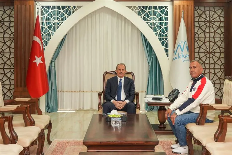 Vali Taşyapan'a ziyaret