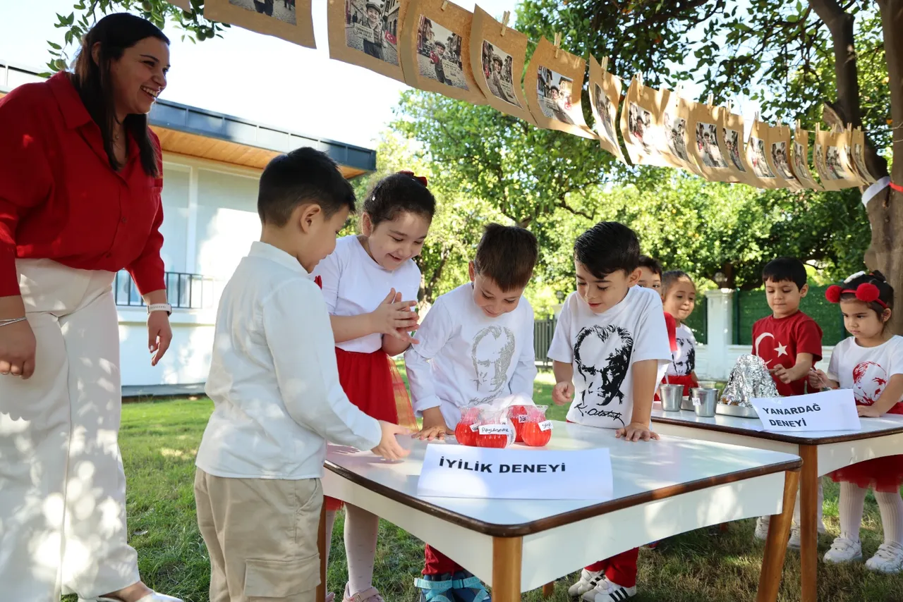 Muğla’da Cumhuriyet çocukların hayalleriyle renklendi