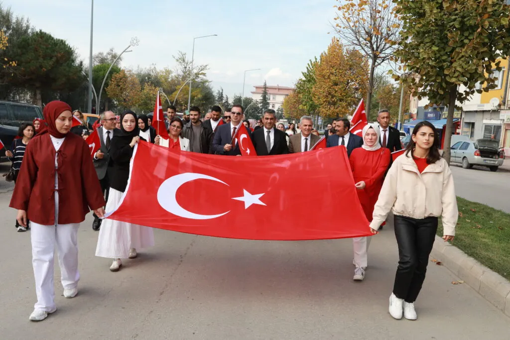 Cumhuriyet coşkusu miniklerle güzelleşti