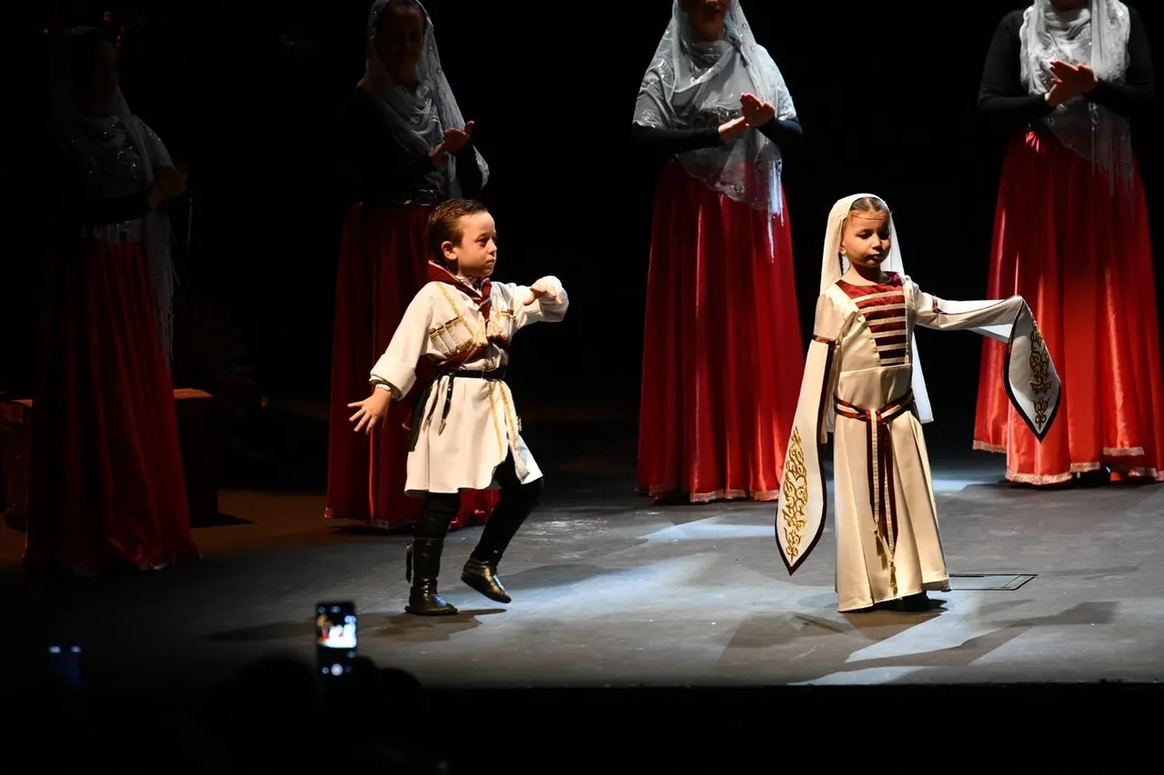 Büyükşehir’den Cumhuriyet’in 103. Yılında gösteri