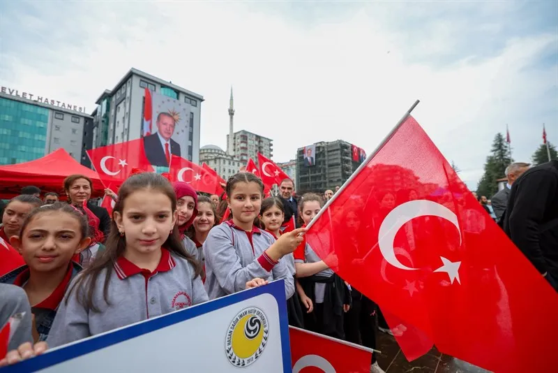 Rize’de Cumhuriyet'in 103. Yılı coşkuyla kutlandı