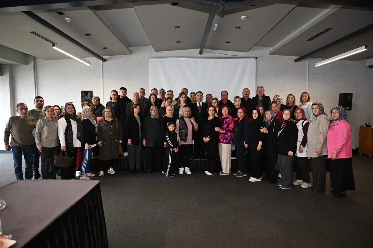 Vali Aktaş ve eşi Songül Aktaş, Çanakkale’den gelen şehit aileleri ve gazilerle bir araya geldiler