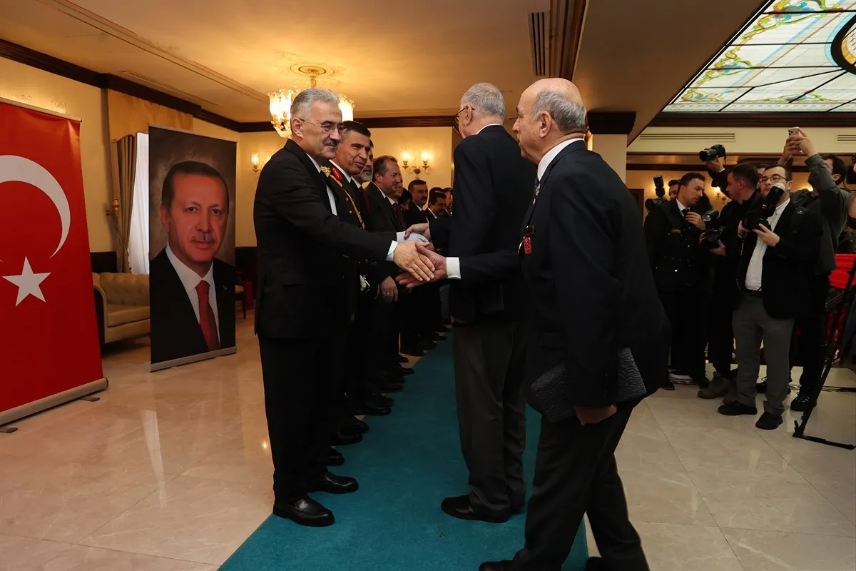 Bursa’da 29 Ekim Cumhuriyet Bayramı kapsamında çeşitli tören ve etkinlikler düzenlendi