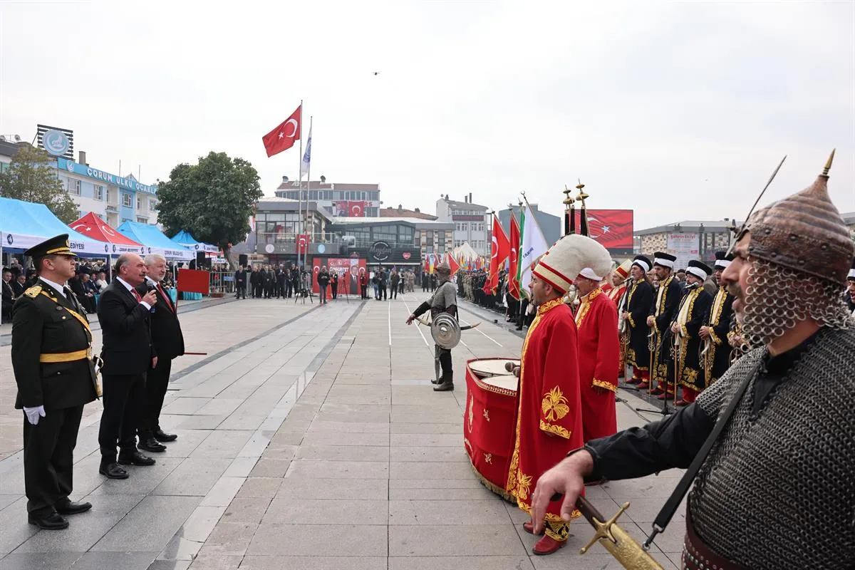 29 Ekim Cumhuriyet Bayramı ve Cumhuriyet'in 103'üncü yılı coşkuyla kutlandı