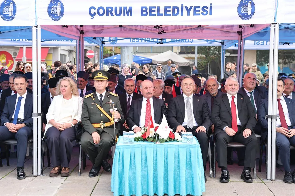 29 Ekim Cumhuriyet Bayramı ve Cumhuriyet'in 103'üncü yılı coşkuyla kutlandı