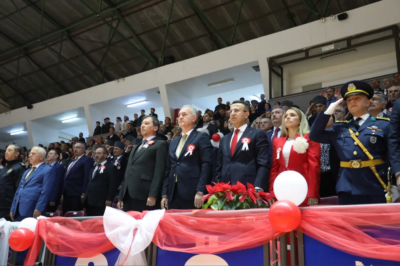 İnegöl’de Cumhuriyet'in 103. Yılı coşkuyla kutlandı