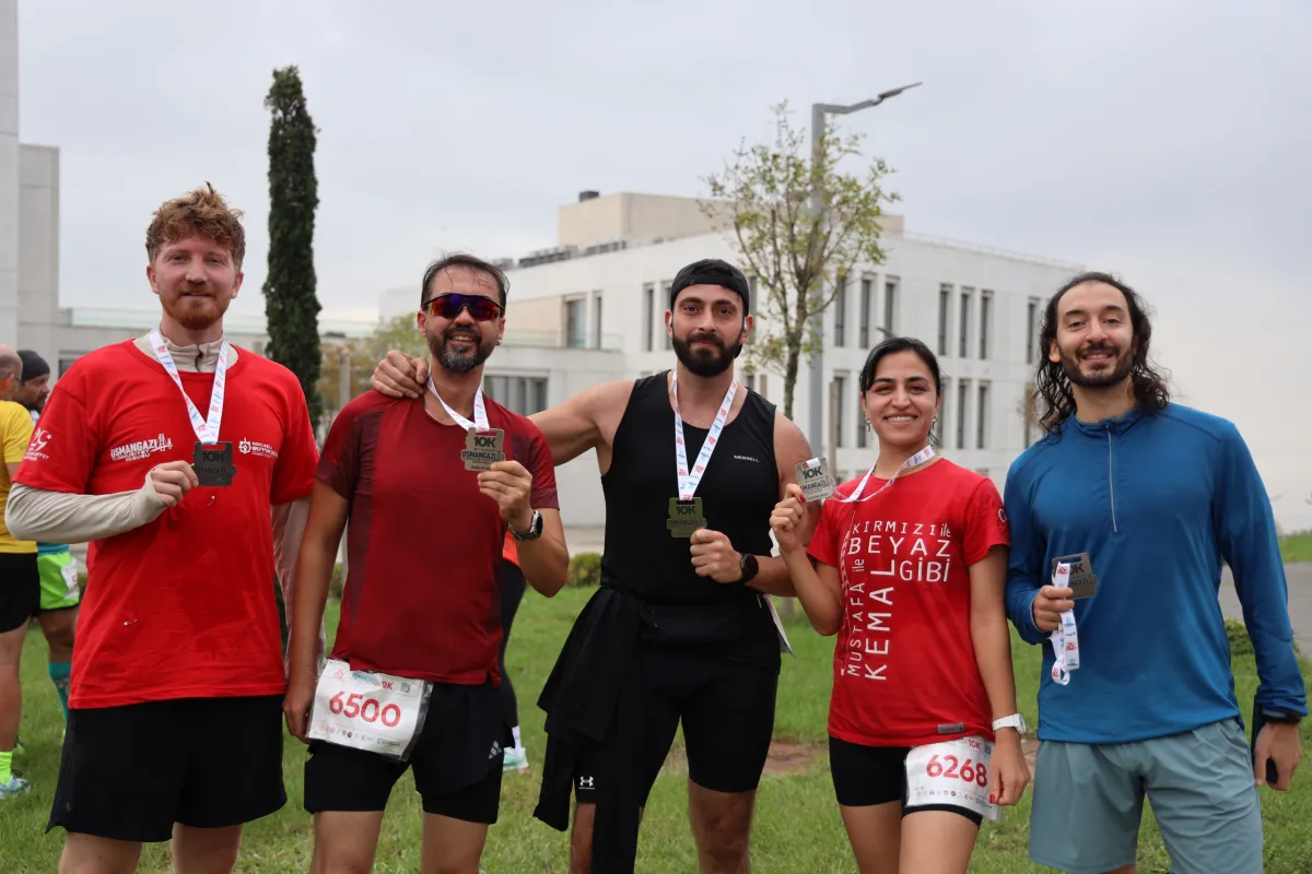 Cumhuriyet sevgisi Osmangazi Köprüsü’ne sığmadı