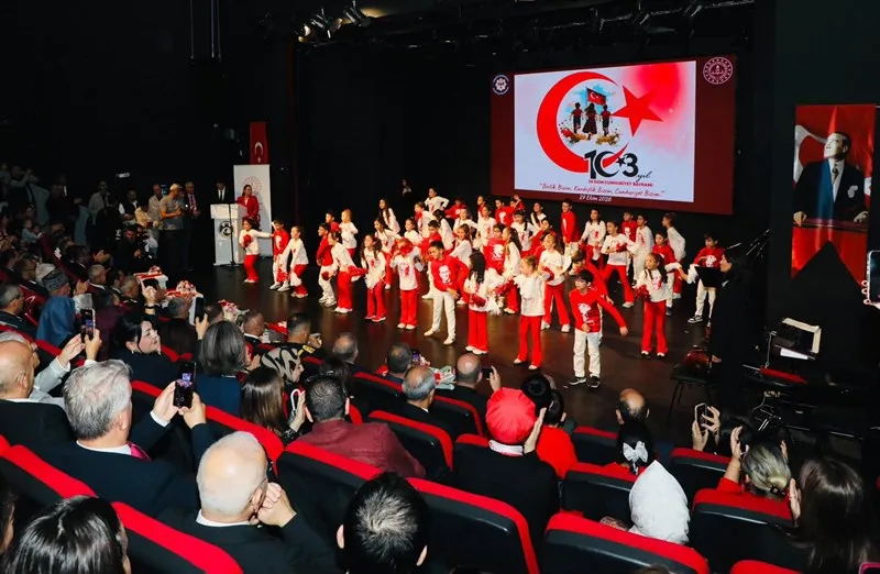 Cumhuriyet'in 103. Yılı Alanya’da coşkuyla kutlandı