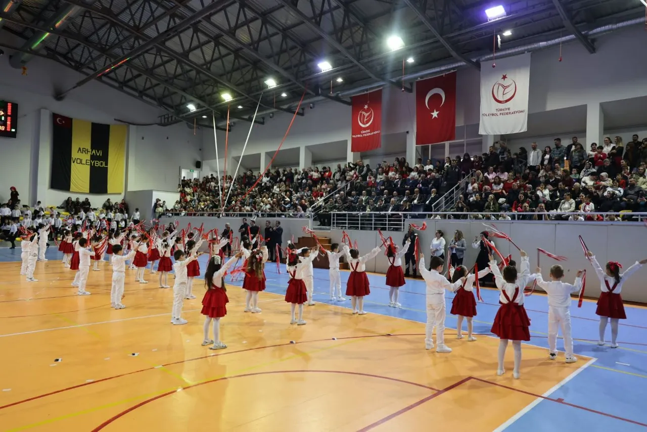 Arhavi’de 29 Ekim Cumhuriyet Bayramı coşkuyla kutlandı