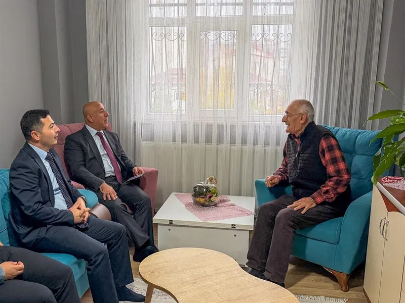 28 Ekim 2026 tarihinde Kıbrıs gazi İbrahim Kölük’e ziyaret