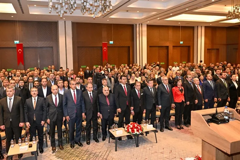 Vali Kartal, Sheraton Uşak Oteli’nin resmî açılış törenine katıldı
