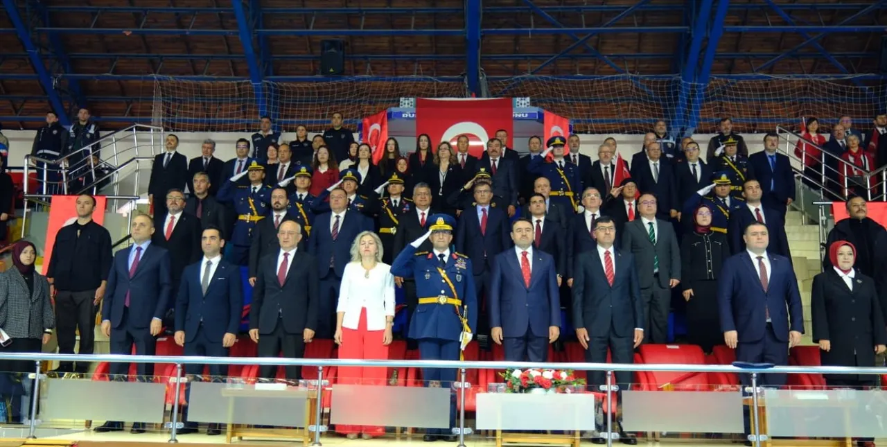 Kütahya’da 29 Ekim Cumhuriyet Bayramı coşkuyla kutlandı