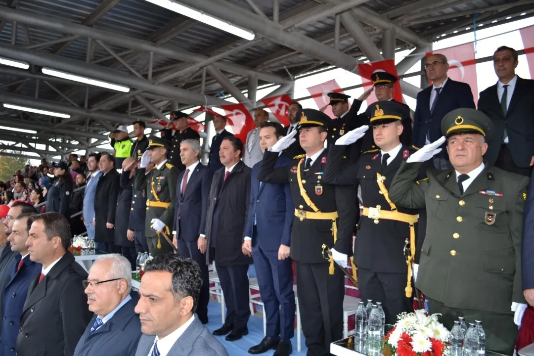 29 Ekim Cumhuriyet Bayramı coşkuyla kutlandı