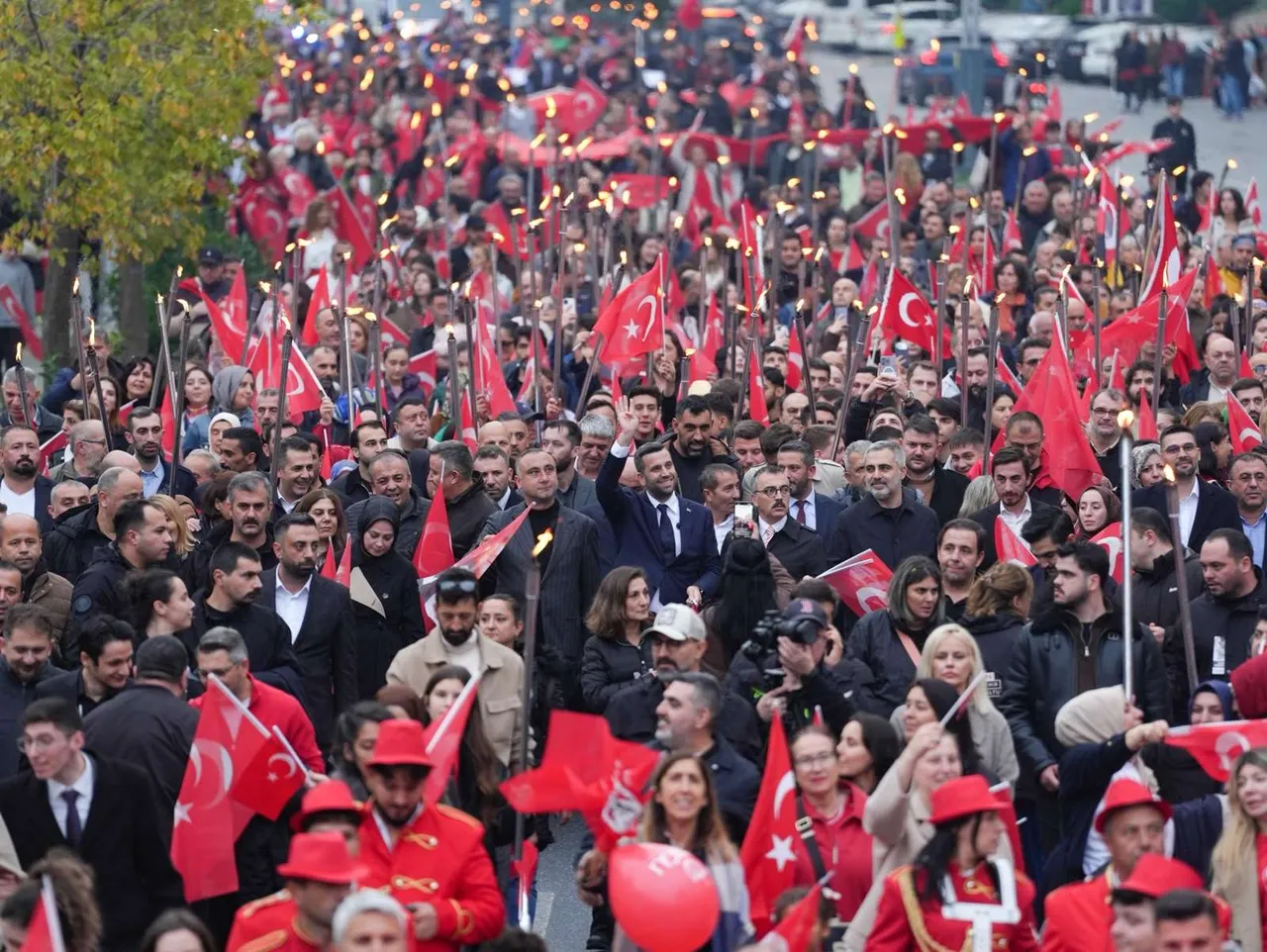 Ataşehir’de 29 Ekim coşkusu