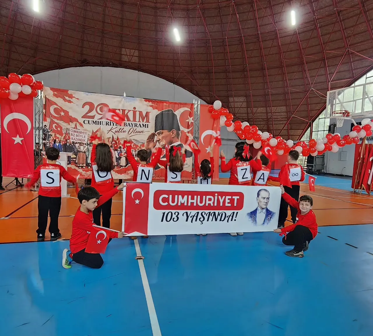Cumhuriyet'in 103. Yılı coşkuyla kutlandı