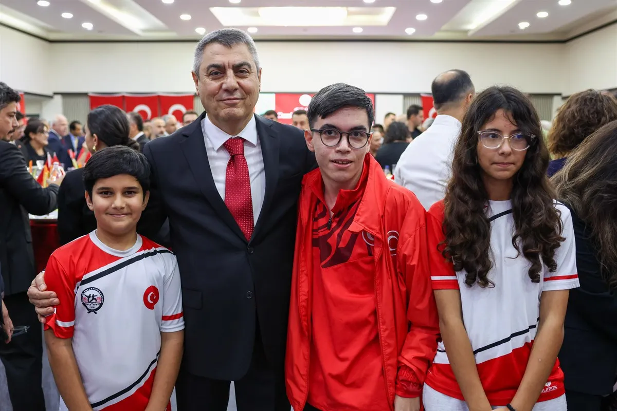Mersin’de 29 Ekim Cumhuriyet Bayramı Resepsiyonu düzenlendi