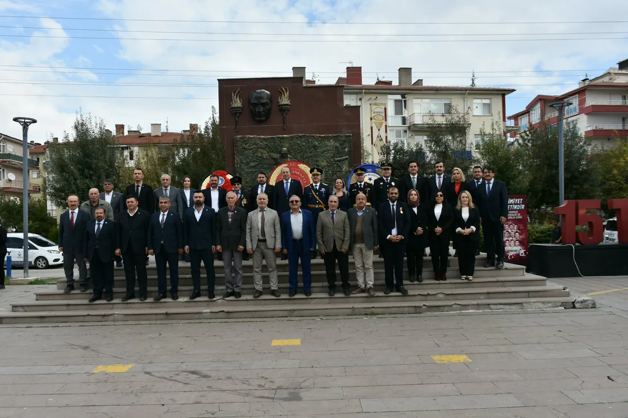29 Ekim Cumhuriyet Bayramı Çelenk Sunma Töreni
