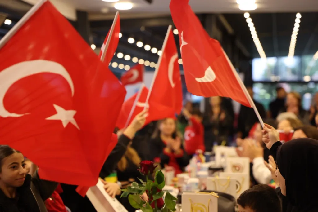 Cumhuriyet'in 103. yılında vefa ve dayanışma köprüsü
